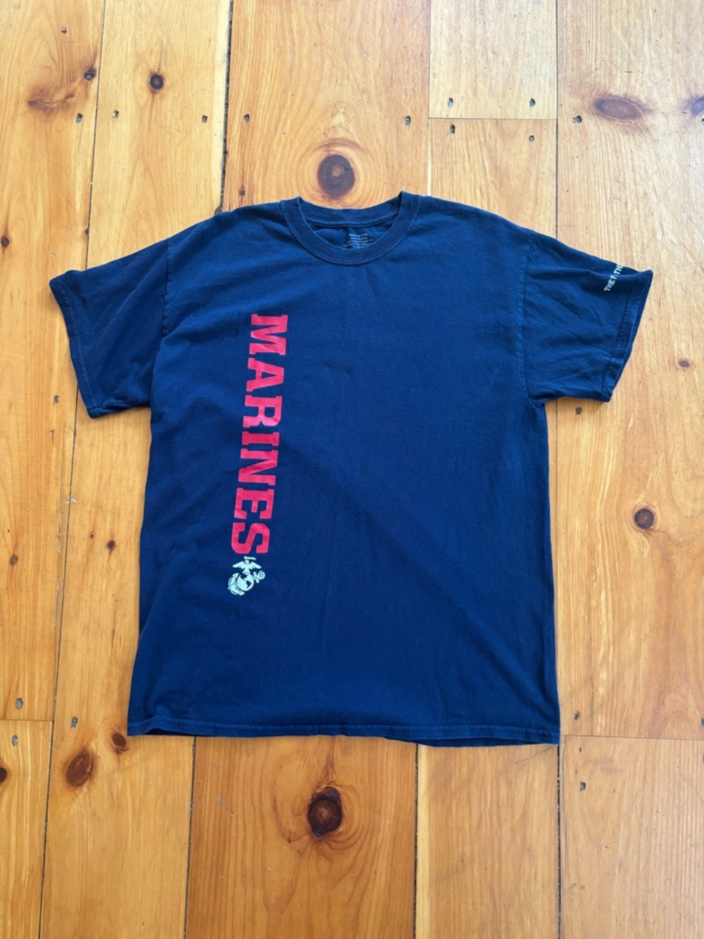 US Marines Navy Blue Graphic Tee Size Large Made in USA